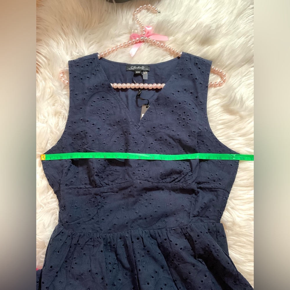 Elegant Navy Blue Sleeveless Dress - Picture 15 of 15